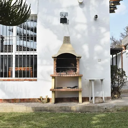 María Elena, En Fuente Del Gallo Conil De La Frontera